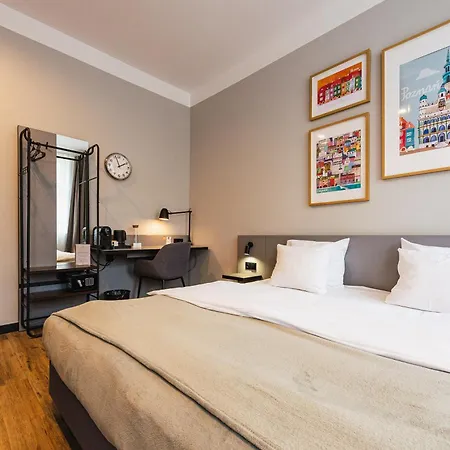 Stary Rynek Old Market Apartahotel 3*