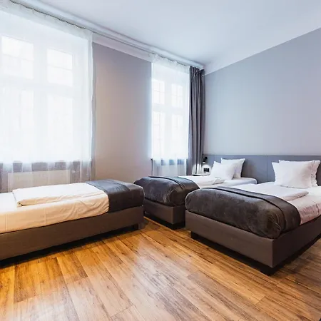 Stary Rynek Old Market Apartahotel 3*