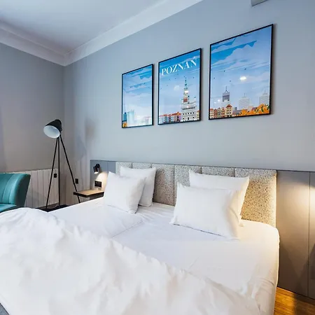 Stary Rynek Old Market Apartahotel